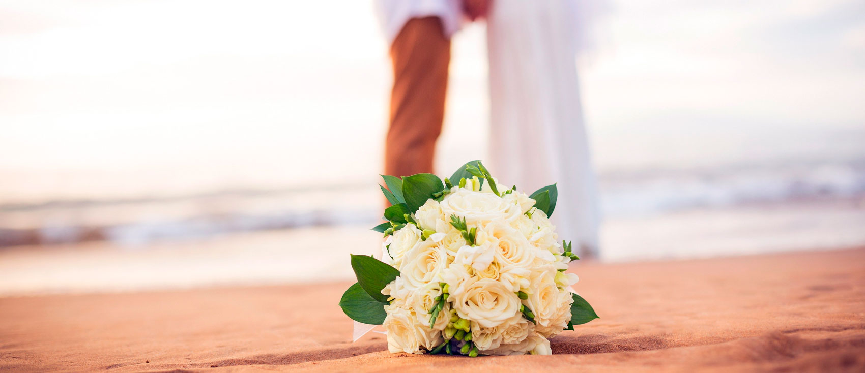 El encanto inigualable de organizar tu boda junto al mar con ayuda de un wedding planner